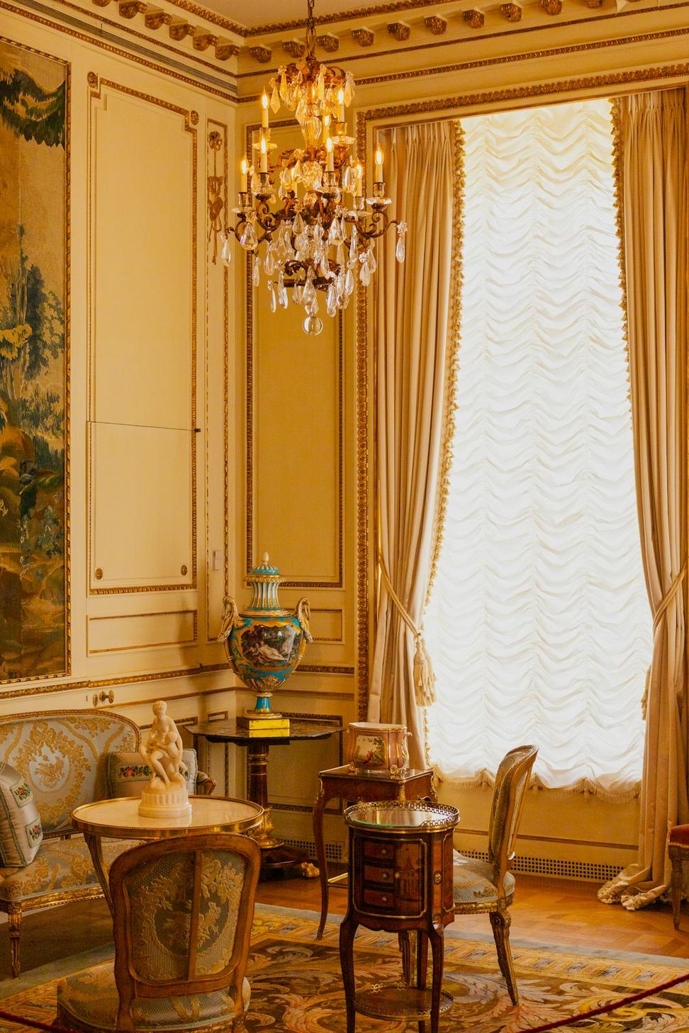 Presidential Suite